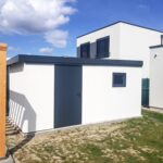 Montované stavby pre firmy: Praktické riešenia od parkovania až po firemné fitko